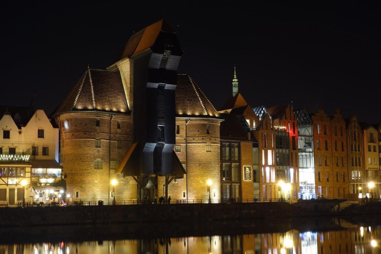 Old Town Apartment Chmielna Park Gdansk Bagian luar foto